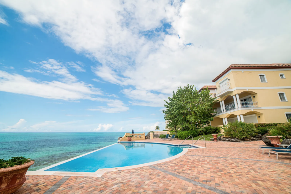 Vacation Home For Sale in The Bahamas